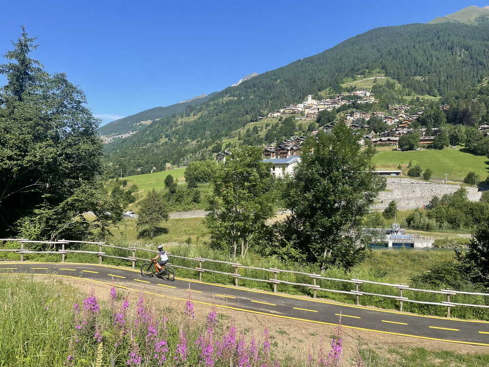 Radweg in Ponte di Legno